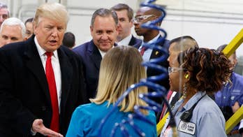 ӣ����Ƶ Poll:  Trump and the Carrier deal