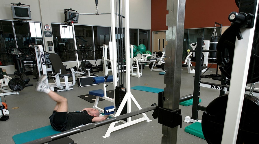 Canadian students want men banned from gym for 1 hour a day