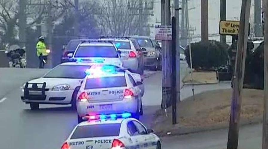 Police officer shot serving warrant in Nashville, Tennessee 