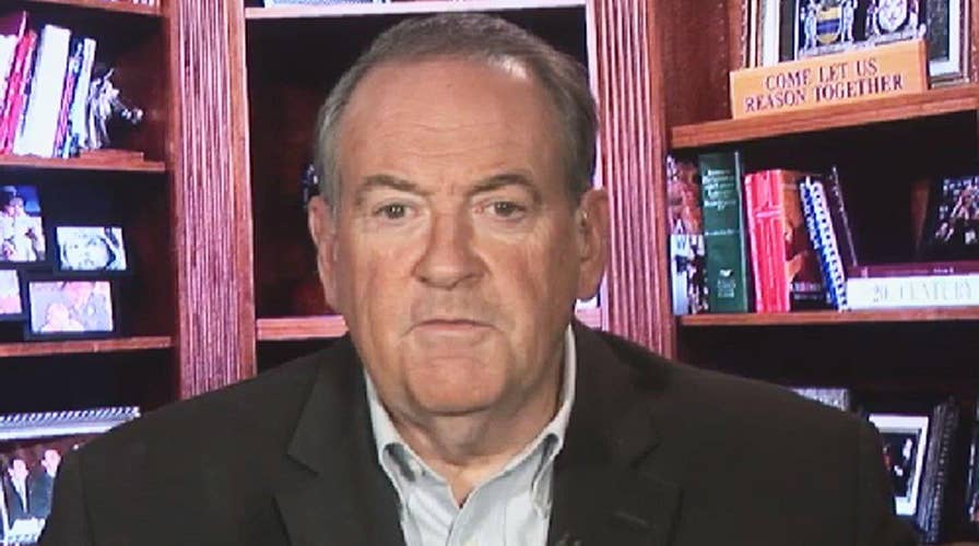 Huckabee: I don't blame Trump for bypassing mainstream media