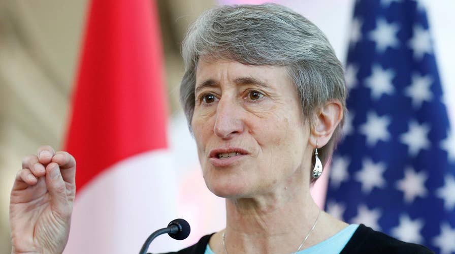 Interior secy tells scientists to confront climate skeptics