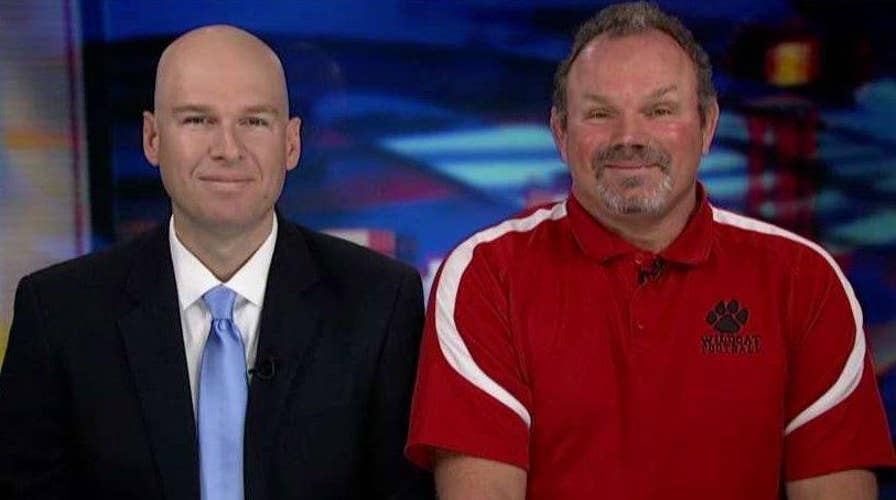 Coach reprimanded for taking a knee during team prayer 