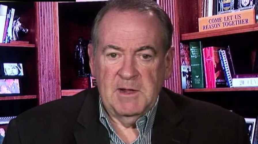 Huckabee: Absurd to say Putin impacted the election