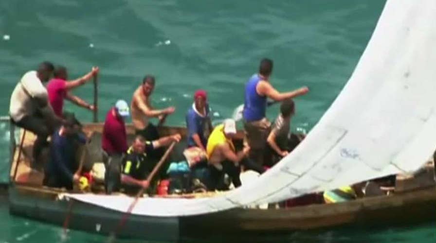 Obama announces end to 'wet foot, dry foot' policy for Cuban refugees ...