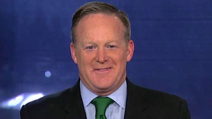 Spicer rips media over leak