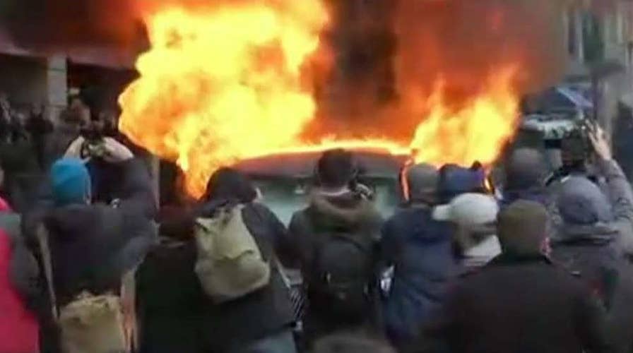 Some anti-Trump demonstrators cause destruction