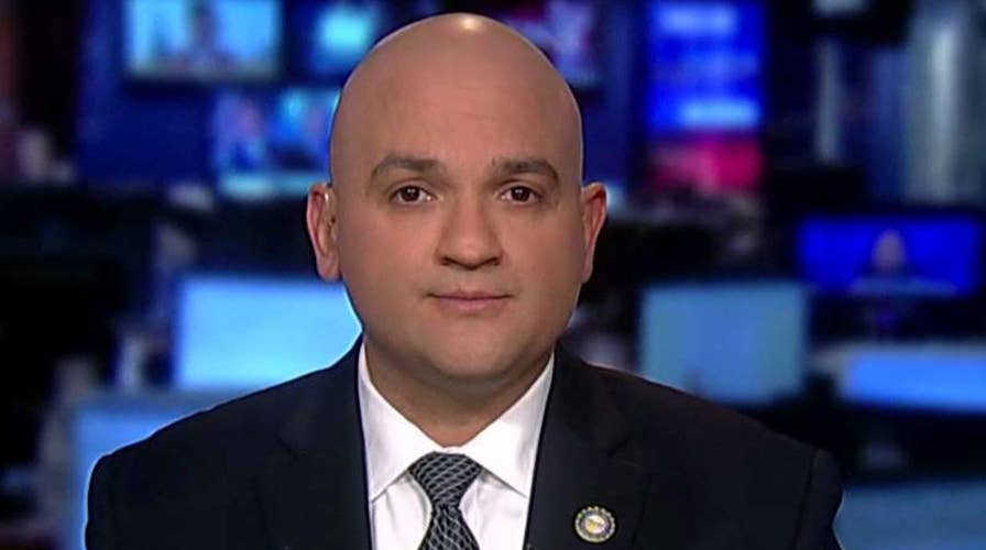 Border patrol agent reacts to wall executive order 