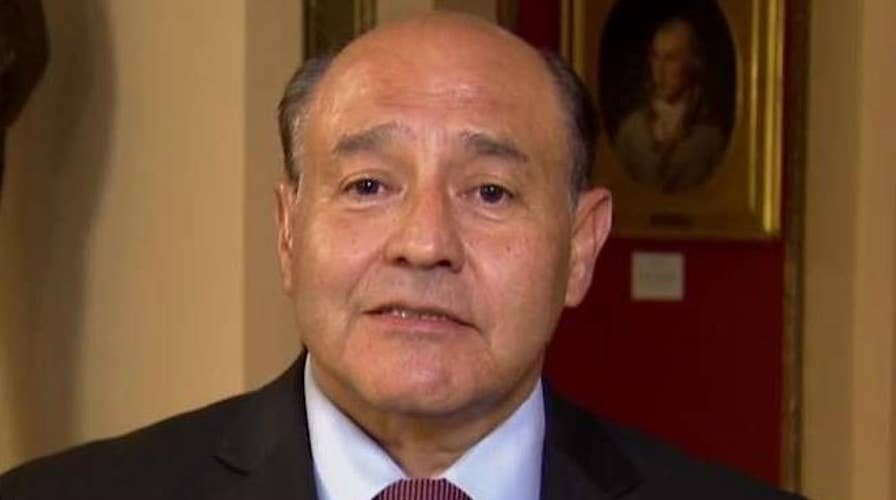 Rep. Correa urges president to communicate with Congress