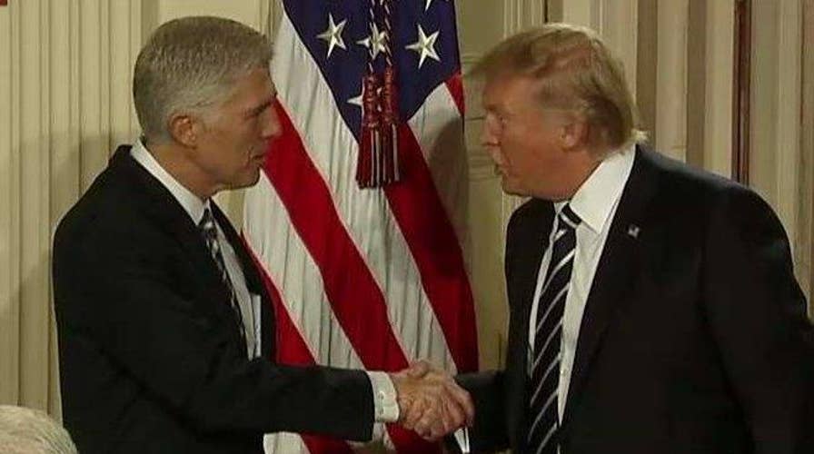 Trump taps Neil Gorsuch to fill Supreme Court vacancy