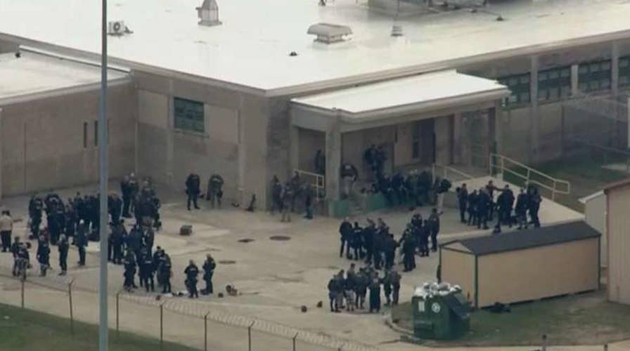 Hostage situation at a prison in Delaware