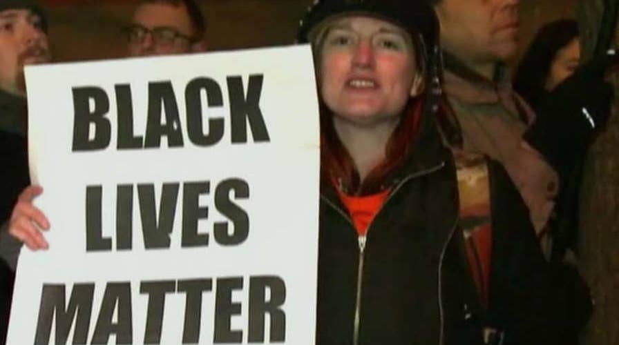 Violent protests erupt over conservative speaker at NYU