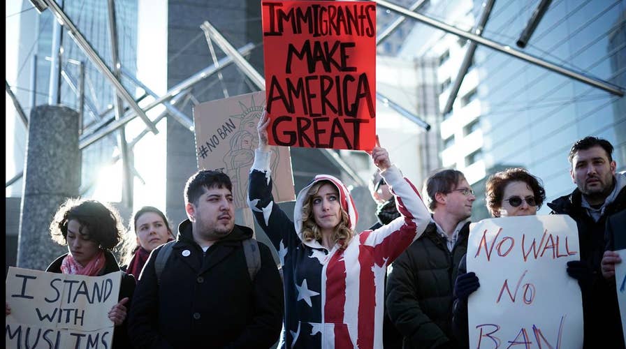 Appeals court to hear arguments on Trump's immigration order