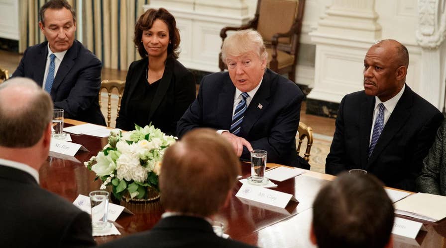 Trump seeks better equipment, less regulations for airlines