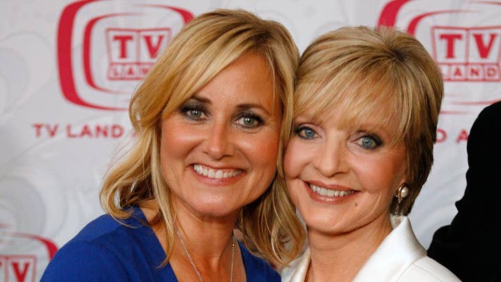 ‘Brady Bunch’ Maureen McCormick honors Florence Henderson