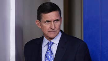 White House keeps quiet about Flynn amid furor over calls with Russian envoy