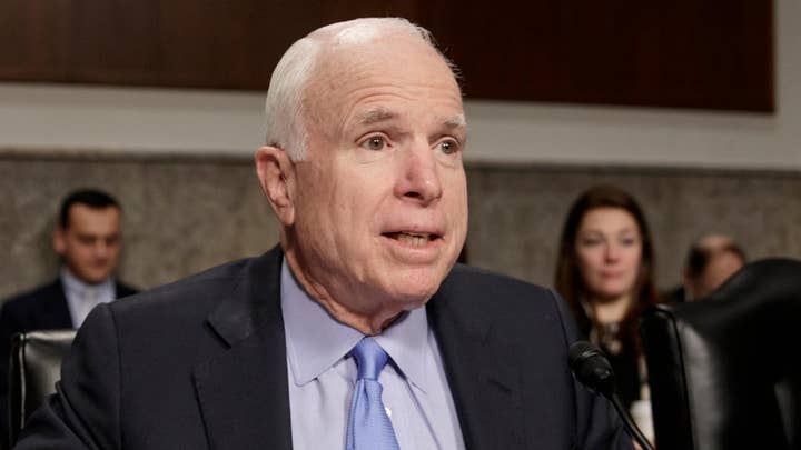 Sen. McCain defends the press after Trump attacks media