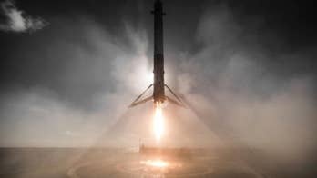 Stunning SpaceX rocket landing photo goes viral