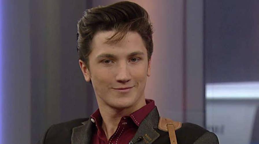 Drake Milligan performs 'All Shook Up'