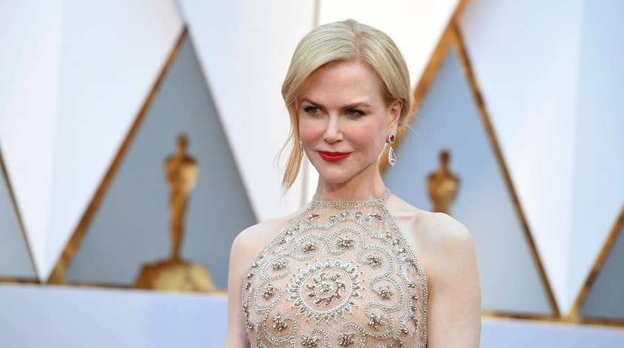 Nicole Kidman's clapping the talk of Oscars?