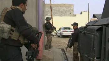 Iraqi forces near government buildings in Mosul as fight against ISIS continues