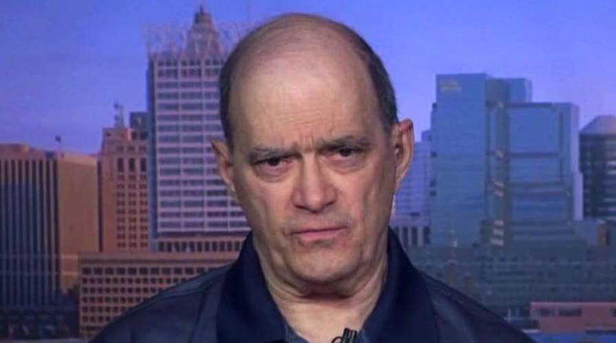 Whistleblower: NSA still collecting data on every US citizen