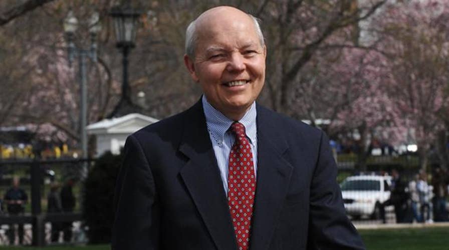 IRS chief Koskinen remains in office despite Trump criticism