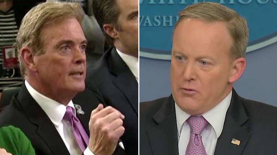 Spicer spars with reporters over Flynn role as foreign agent