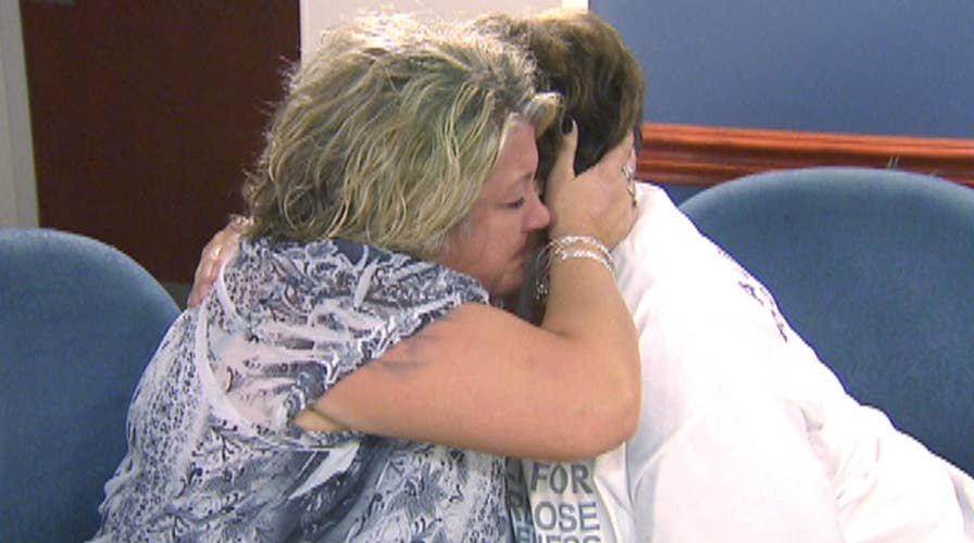 Families of overdose victims find comfort in support group