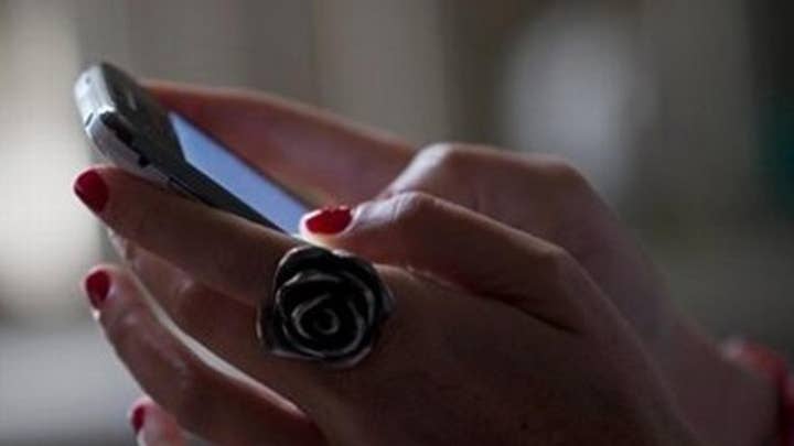Why it's easier to quit smoking than your smartphone