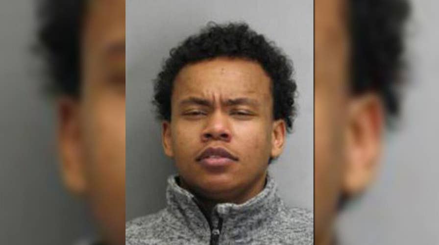 Robber reports self, calls 911 after breaking leg in escape