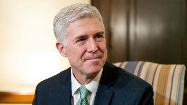 Democrats look to make a deal on Gorsuch confirmation
