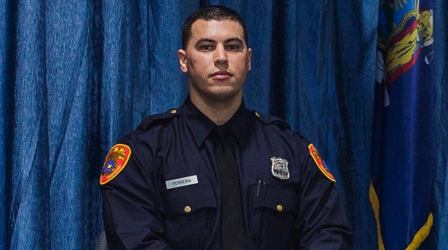 Marine who lost both legs sworn in as police officer