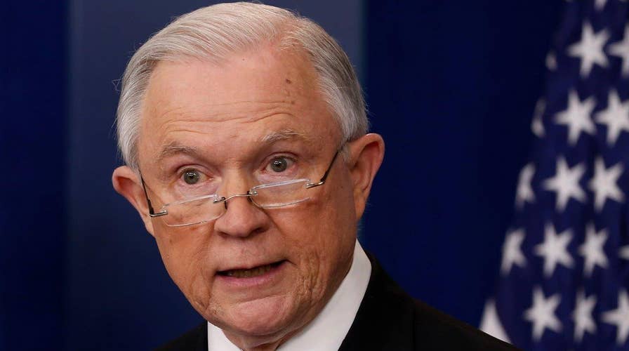 Jeff Sessions calls for sanctuary city crackdown