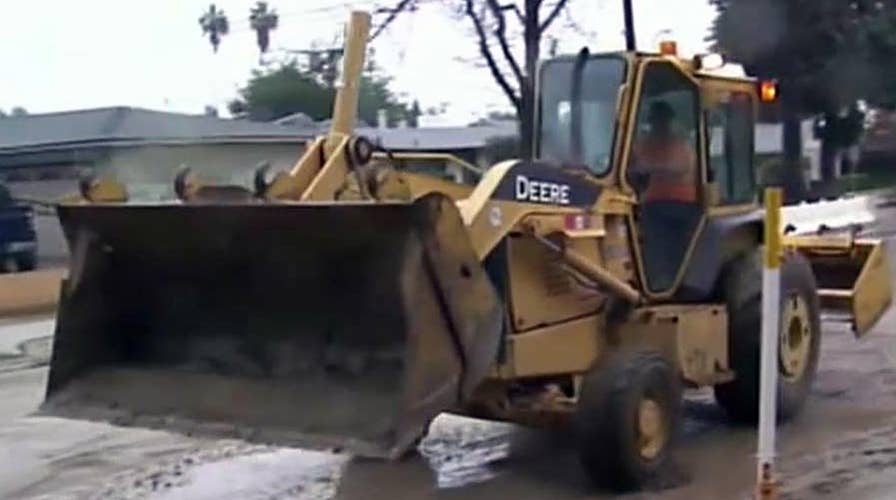 New infrastructure plan an easy win for White House?