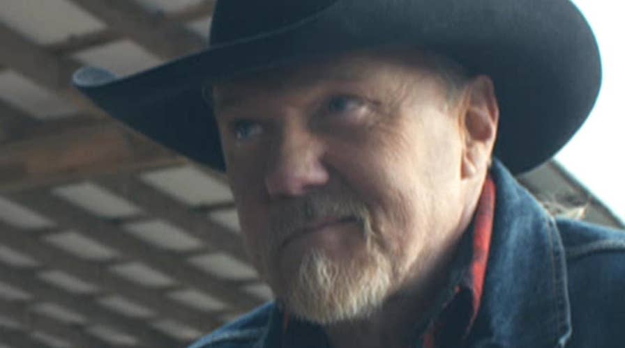 Trace Adkin's latest album still has that 'sexy nasty stuff'