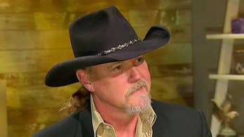 Trace Adkins' advice for Trump: Stay off of Twitter