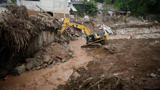 Desperate search for mudslide survivors in Colombia - Fox News