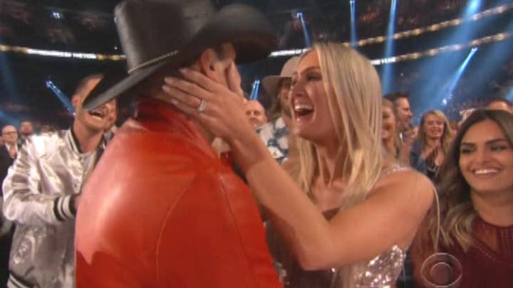 Winners and losers from the 2017 ACM Awards