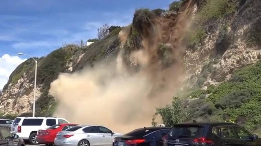 Incredible mountain collapse caught on tape
