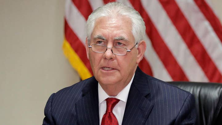 Tillerson ramps up tough talk before touching down in Russia