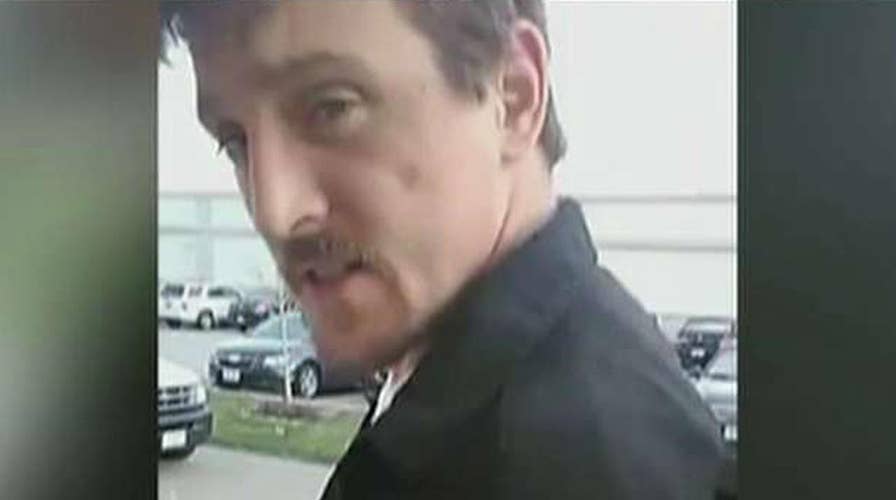 Fugitive's family fears he's planning 'violent showdown'