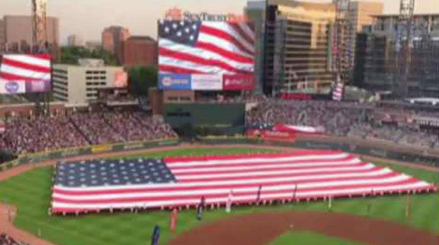 Fox Flash: Stars and Swipes