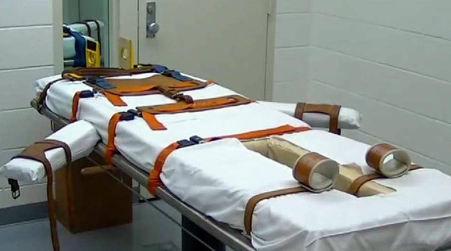 Arkansas vows to keep pushing for executions amid legal bout