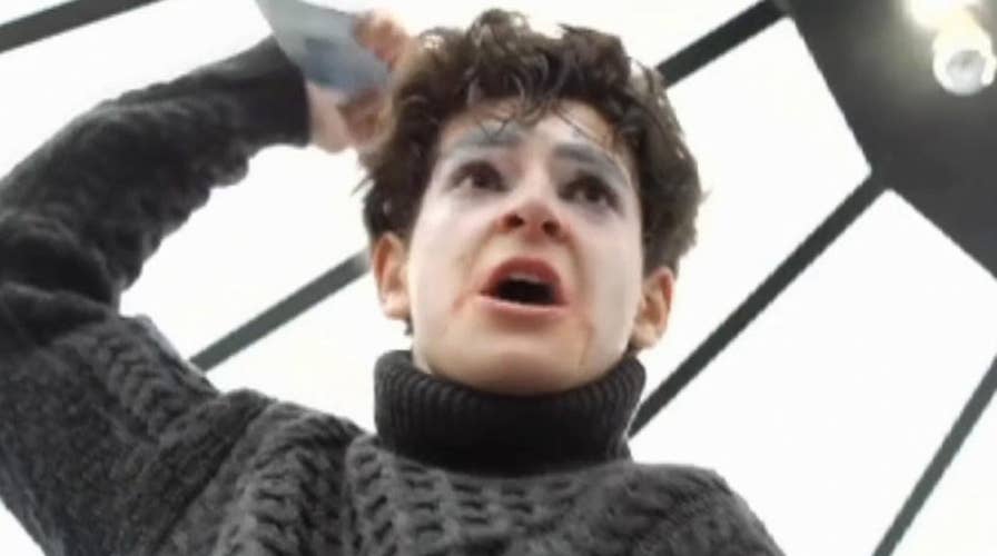 David Mazouz gets physical as Bruce Wayne
