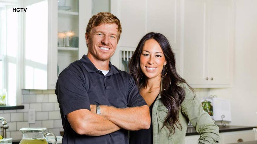 Fixer Upper S Chip And Joanna Gaines On Living The American Dream Fixer Upper S Chip Gaines Sued For Fraud By Former Business Partners