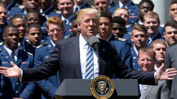 Ex-Clinton pollster: Surveys about Trump reveal 'polling bubble'