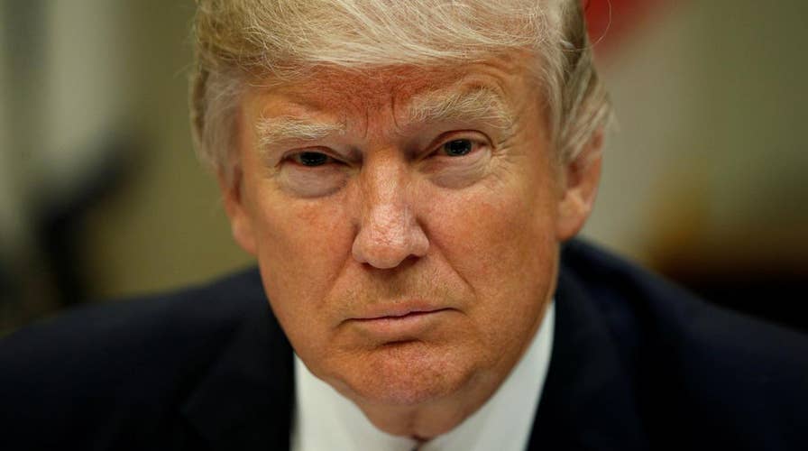 Trump begins process to reshape federal court system