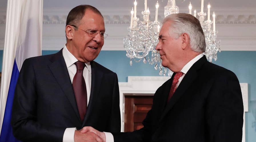 Tillerson, Lavrov attend climate discussion in Alaska