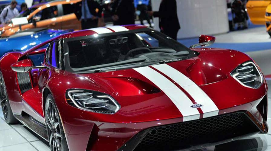 Reviewing the Ford GT, America's fastest supercar