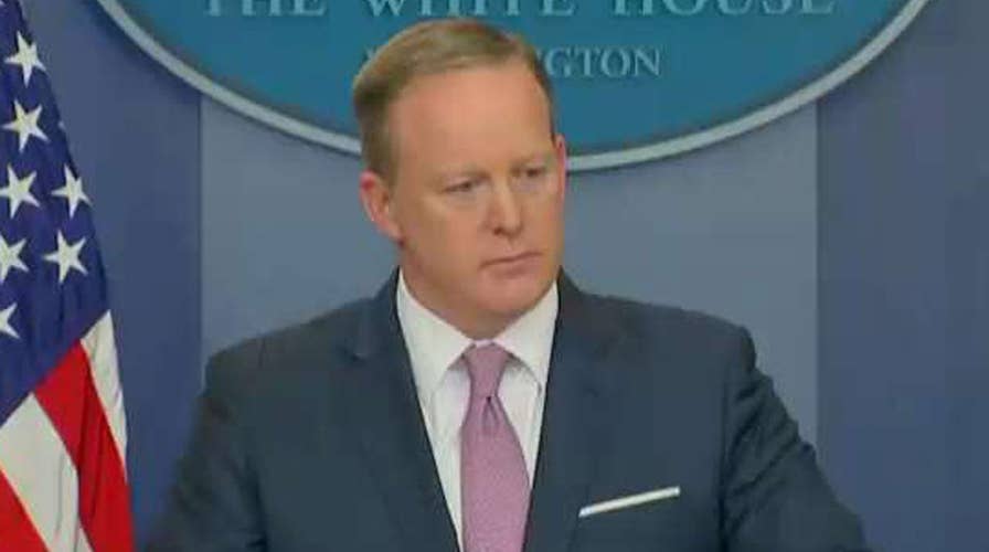 Spicer: President's Comey tweet speaks for itself